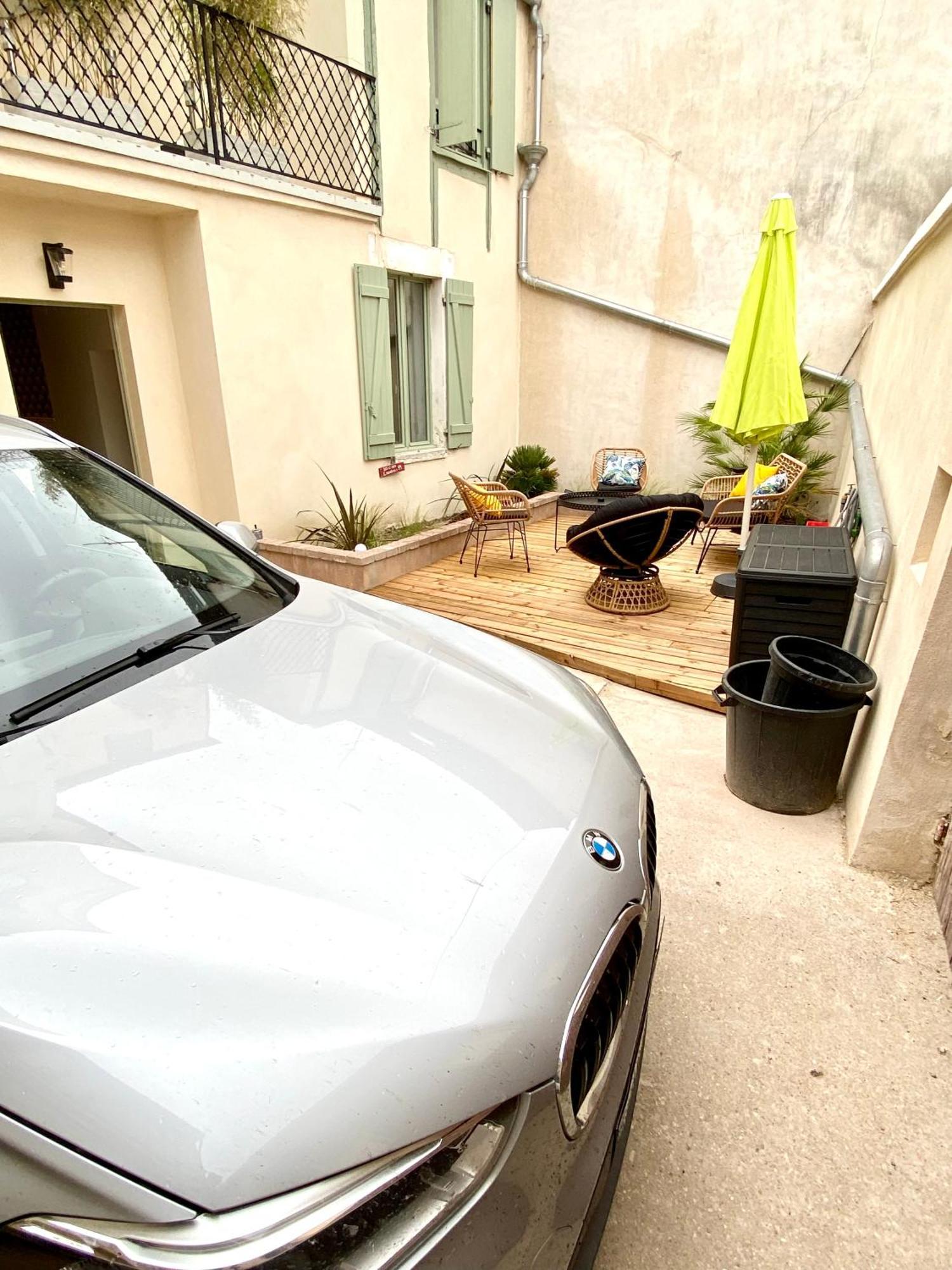 Superbe Appartement Terrasse Et Parking Gratuit Auxerre Exterior photo